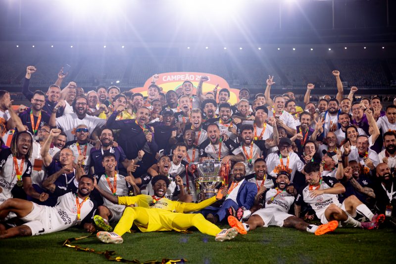 17663631063501672ebc68a5524629080e3ef60aef-800x533