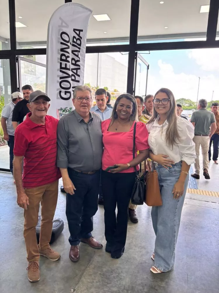 38d31018e0f7e381e852b11db02b425c