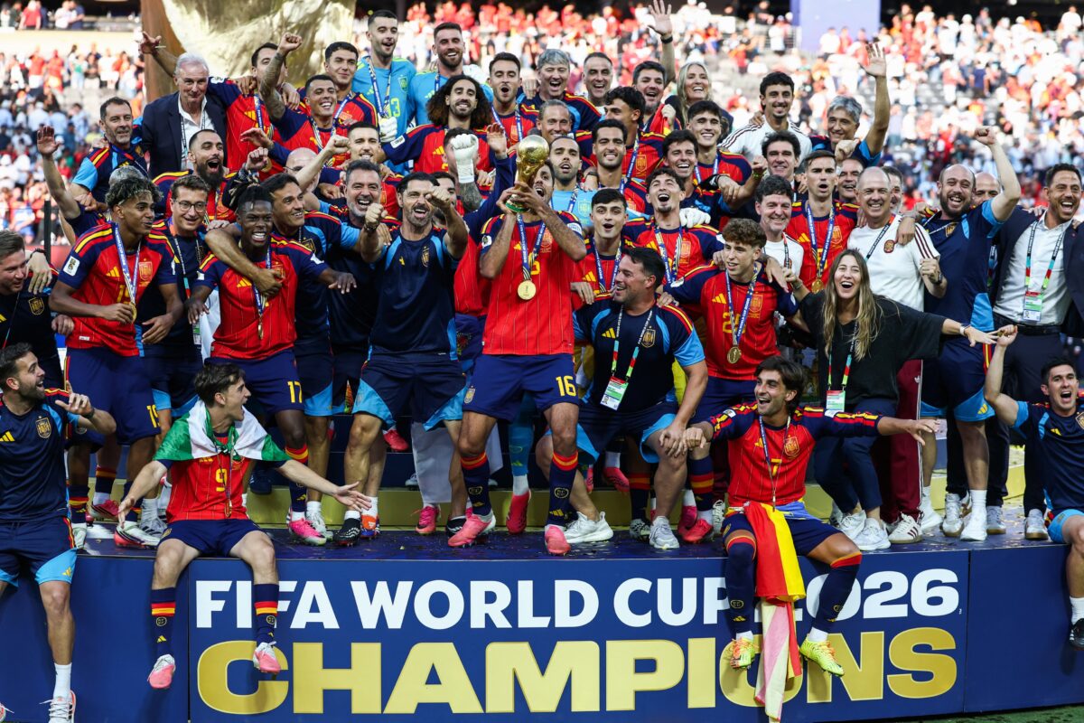 AFP__20260719__C2LJ4VA__v1__HighRes__FblWc2026Match104EspArgFinalTrophy