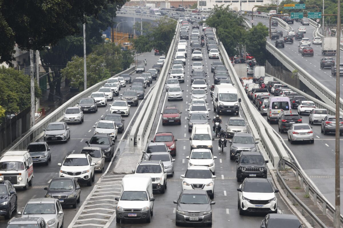 transito_chuva_06