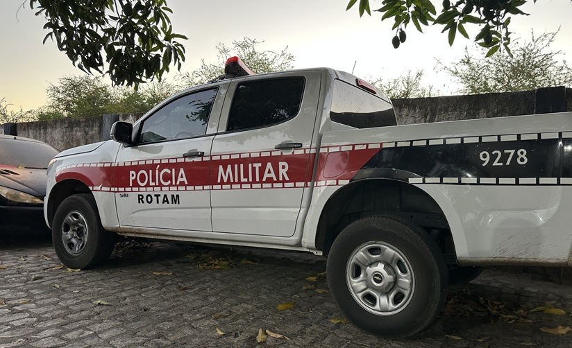viatura-policia-militar-cajazeiras
